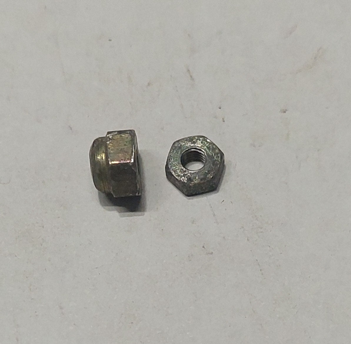 (337)  Solex C40 ADDHE Moerset duwstang acceleratiepomp
