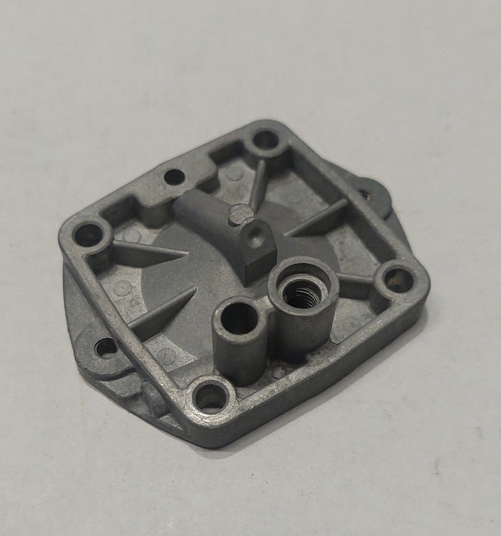 (374)  Solex C40 ADDHE Acceleratiepomp behuizing